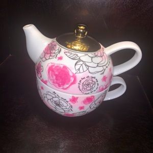 Ciroa porcelain 3 piece Teapot and Cup Floral Pink and White design